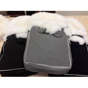 Babypose, vadmel, glidelås heilt rundt