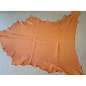 Nappaskinn, hjort, lys brun, 0,9 mm