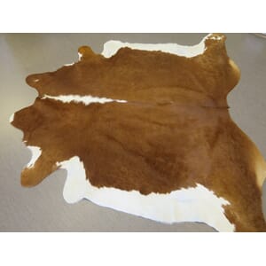 PELSHUD BRUN/KVIT 3-4 M2